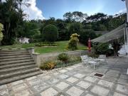 Casa lista para mudarte ubicada en calle cerrada en la...