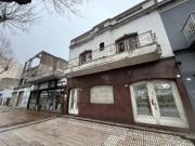 Casa, local comercial y galpon a la Venta en Wilde....