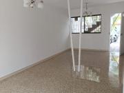 Casa Local En Arriendo En Medellin En Florida Nueva A260355