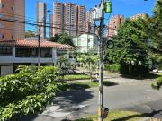 Casa Local En Arriendo En Medellin En Los Colores A292386