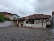 Casa localizada no bairro Aventureiro, composta por dois...