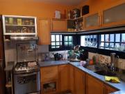 Casa Lomas de San Martín 4 dormitorios 3 baños cochera...