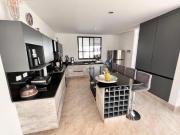 Casa Lombardía Residencial