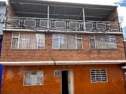 Casa Rentable en Venta en San Isidro