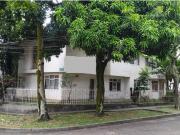 CASA LOTE ESQUINERA EN VENTA PARA REMODELAR BARRIO LA...