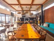 Casa Luxuosa com Vista para o Jardim, 4 Suítes, Venda,...