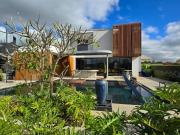 Casa Luxuosa Mobiliada à Venda 5 Suítes 1000m2 Res. Faz....