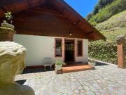 Casa Madeira: O Seu Refúgio de 5.700m² em Campos do Jordão