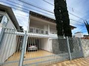 Casa Maravilhosa, aconchegante, funcional, com área de...