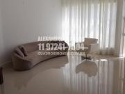 Casa maravilhosa com projeto arrojado em condomínio!