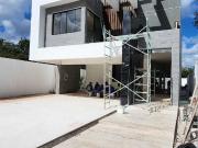 CASA MARAVILLOSA EN PRIVADA CON CAMPO DE GOLF Y...