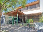 Casa martinez 5 ambientes cochera suite jardin toilette