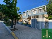 Casa más departamento en Barrio Pellegrini. Zona Anglo...