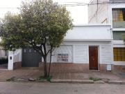 Casa mas Departamento independiente en Barrio La France....