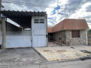 Casa mas deposito en venta