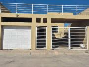 CASA MAS TERRENO CON VISTA AL MAR DE ROSARITO EN VENTA