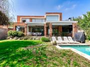 Casa mediterránea en condominio, no perimetral San...