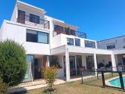 Casa mediterránea, Laguna Curama, Valparaiso