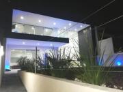 Casa Minimalista en Fraccionamiento en Venta Burgos