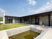 CASA MINIMALISTA EN LOMAS DE COCOYOC LISTA PARA ESTRENAR