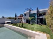 Casa Minimalista en Venta en Burgos Bugambilias, Temixco...