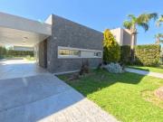 Casa Miraflores Funes Hills