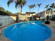 Casa mobiliada à venda no Condomínio Granville – Praia...