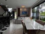 Casa com 3 dormitórios à venda, 153 m² por R$...