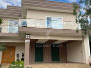 CASA MOBILIADA COM FINO ACABAMENTO NO CONDOMÍNIO VILLA...