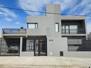 Casa moderna 4 dormitorios