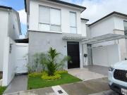 Venta de Casa en Urbanización Vilanova – Cerca de C.C....