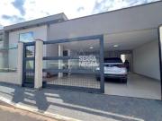 CASA MODERNA COM 03 QUARTOS MARCENARIA NA COZINHA ÁREA...