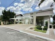 Casa Moderna com Vista de Cinema na Aldeia da Fazendinha...