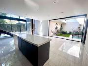 Casa moderna con alberca, jardin y roof top en Delicias,...