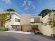 Casa Moderna con Alberca Propia en Privada – Lomas de...