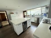 Casa Moderna de 1 Solo Piso con Alberca en Venta – Lomas...