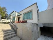 Casa Moderna de 1 Solo Piso con Alberca en Venta – Lomas...