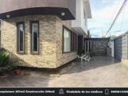 Casa moderna de venta en la ciudadela de los médicos