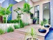 Casa Moderna, Dentro de Condomínio, Ótima Localização, 3...