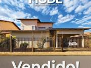 Casa Moderna e Funcional no Lago Norte – QI 3