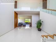 Casa moderna e impecable en venta en exclusivo...