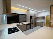 CASA MODERNA E MINIMALISTA A VENDA NO CONDOMÍNIO TERRAS...