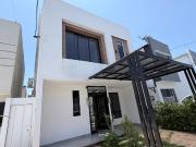 casa Moderna en Alquiler Vía Salitre