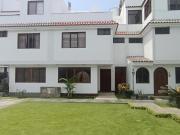 Casa Moderna en Condominio Exclusivo con Terraza y...