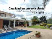Casa moderna en Cumbayá con piscina, cancha de pádel,...