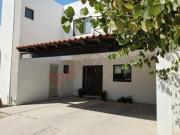 Casa moderna en exclusivo sector