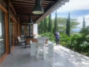 Casa moderna en renta 480 m² Cumbayá – Pachosalas con...