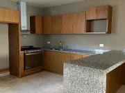 CASA MODERNA EN RENTA FRACCIONAMIENTO CENTROPOLIS ZONA SUR