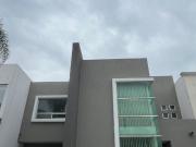 Casa moderna en renta! SUPER UBICACIÒN! Casa moderna en renta! SUPER UBICACIÒN!