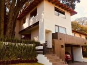 Casa moderna en venta